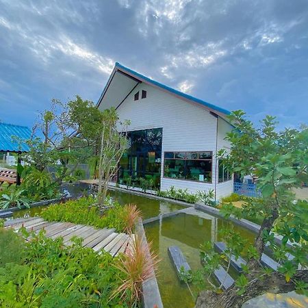 Srihome ยายศรีโฮมแอนแคมป์ปิ้ง Ban Don Tum Exterior foto