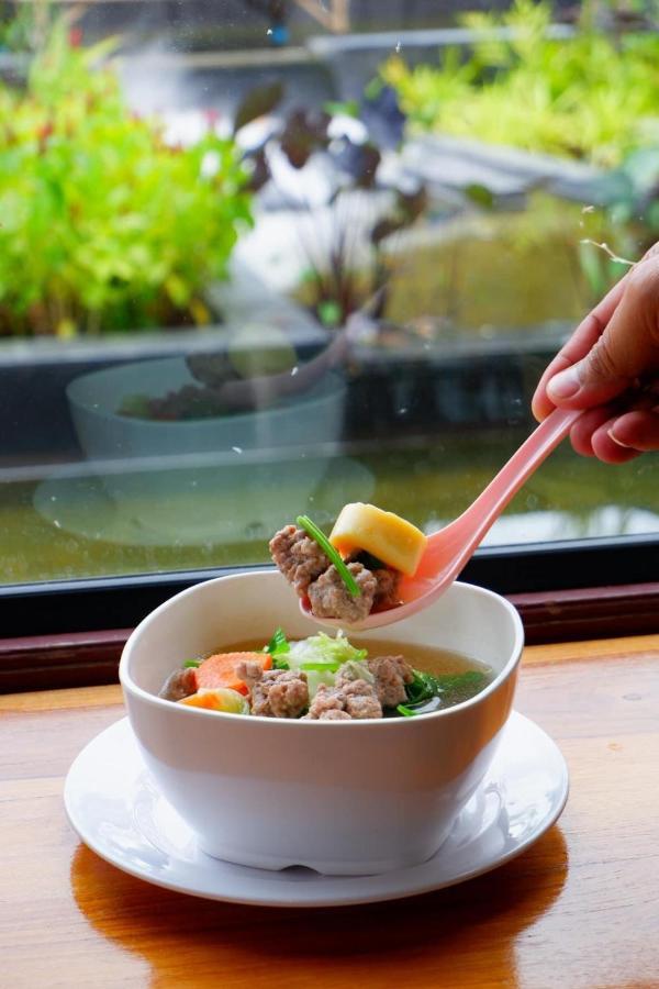 Srihome ยายศรีโฮมแอนแคมป์ปิ้ง Ban Don Tum Exterior foto