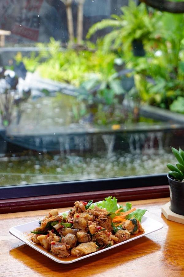 Srihome ยายศรีโฮมแอนแคมป์ปิ้ง Ban Don Tum Exterior foto